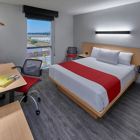 Hotel Best Place Express Самора-де-Ідальґо Екстер'єр фото